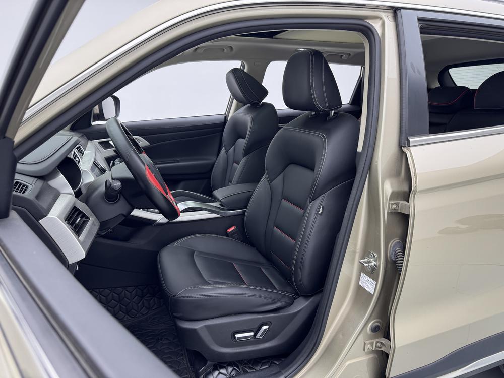 Geely Boyue 2018 1.8TD Automatic 2WD Smart Connect 4G – фото 21