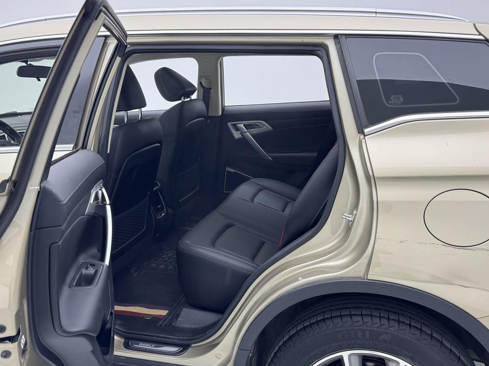 Geely Boyue 2018 1.8TD Automatic 2WD Smart Connect 4G – фото 23