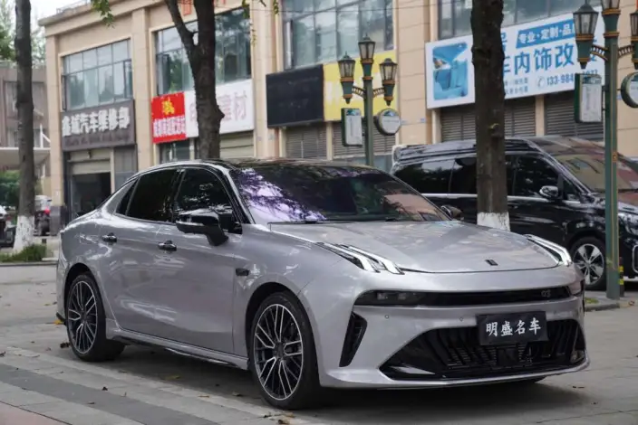 Lynk & Co 03 2026 Model 2.0TD AT Ultra