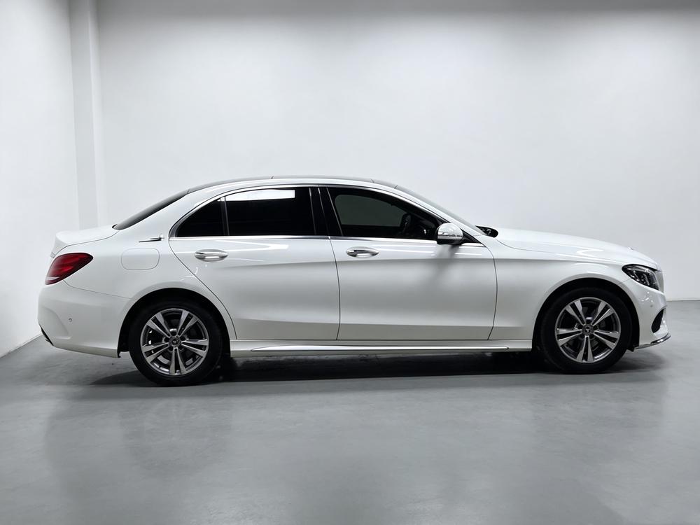 Mercedes-Benz C-Class 2018 C 200 L Sport – фото 8
