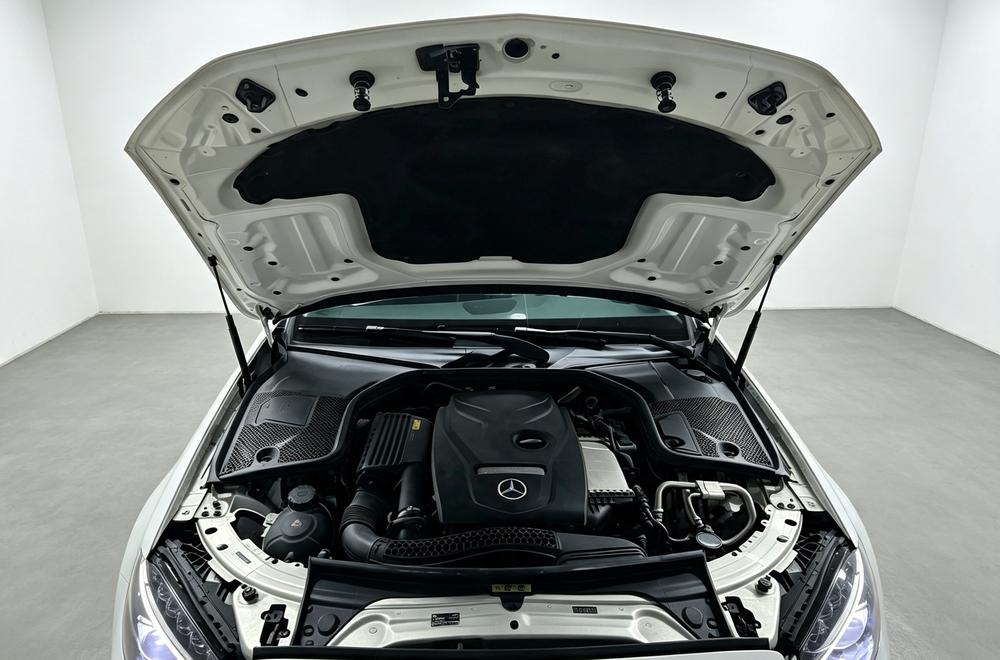 Mercedes-Benz C-Class 2018 C 200 L Sport – фото 10