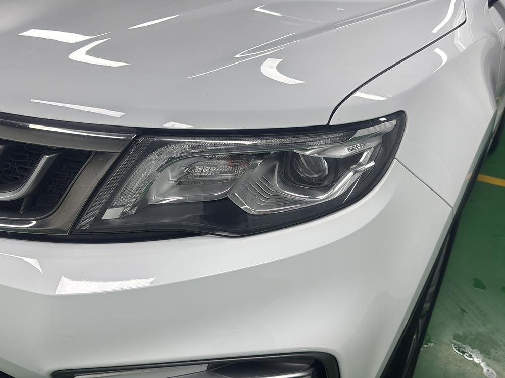 Geely Boyue 2018 1.8TD Automatic 2WD Smart Connect 4G – фото 12