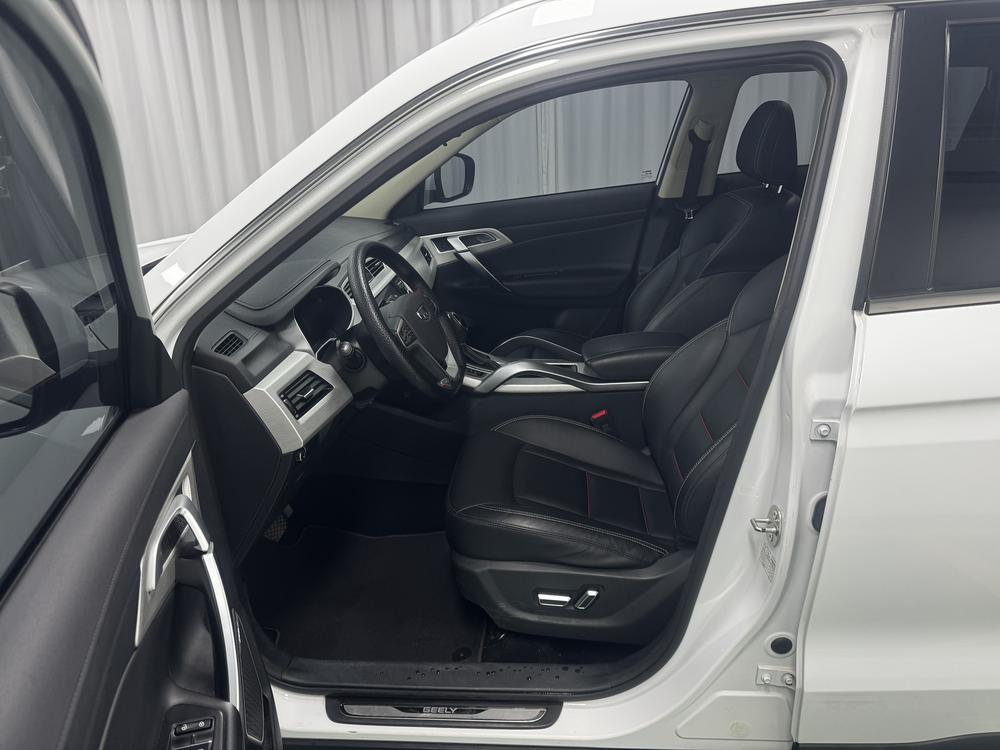 Geely Boyue 2018 1.8TD Automatic 2WD Smart Connect 4G – фото 17