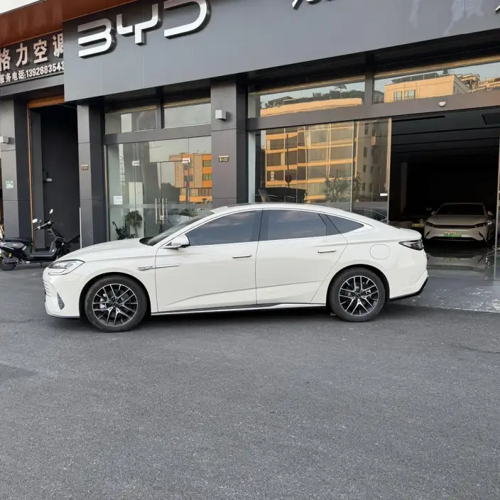 BYD Seal 07DM 2024 Model DM-i 125KM Luxury Model