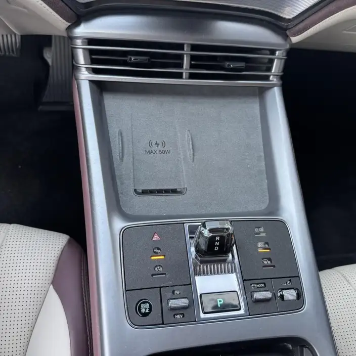 BYD Seal 07DM 2024 Model DM-i 125KM Luxury Model – фото 9