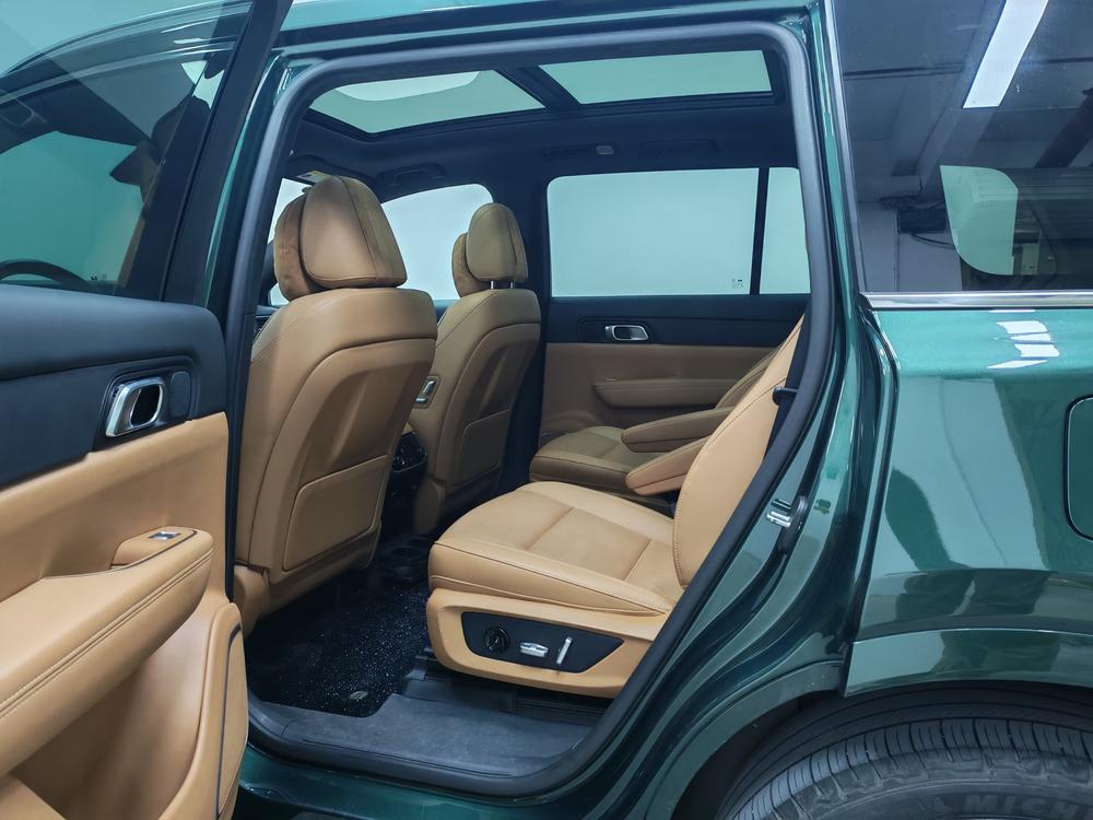 Li Auto ONE 2021 Range Extender 6-Seat – фото 18