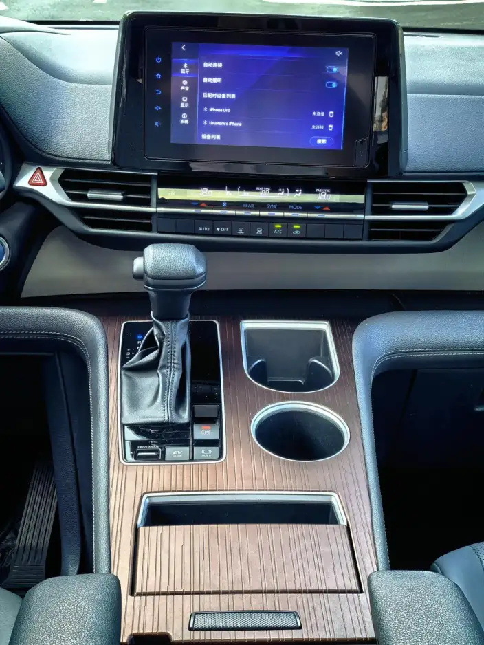Toyota Sienna 2021 Model 2.5L Hybrid Comfort Edition – фото 10