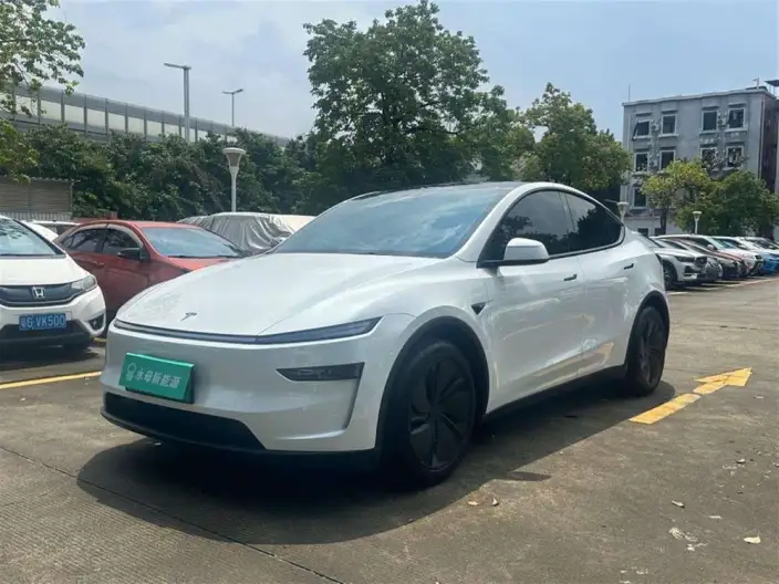 Model Y 2025 Model Rear-wheel drive version