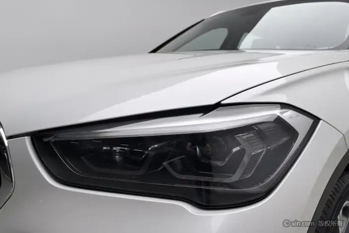 BMW X1 2022 Model sDrive25Li Leading Model – фото 7