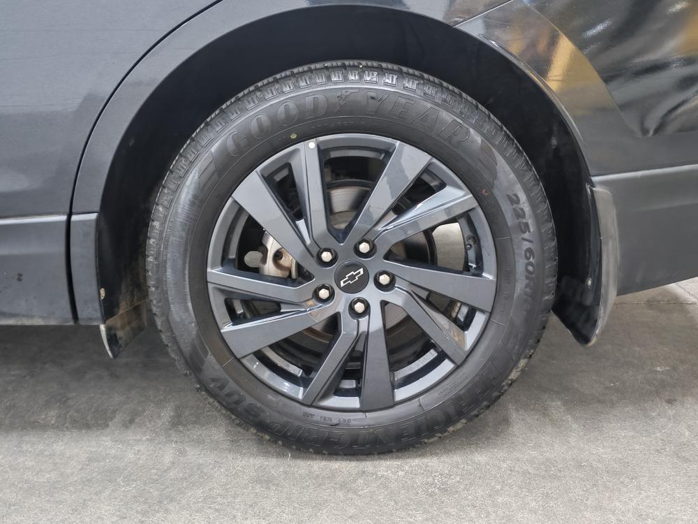 Chevrolet Equinox 2021 550T RS Smart Explorer – фото 9
