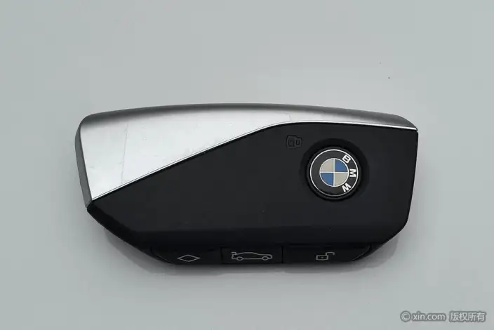 BMW iX 1 2023 Model xDrive30L X Design Set – фото 6