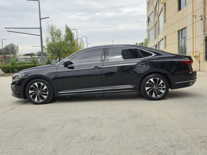 Volkswagen Passat 2023 Model Facelift 280TSI Elite Edition
