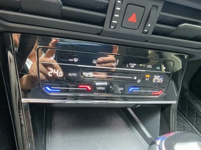 Volkswagen Passat 2023 Model Facelift 280TSI Elite Edition – фото 8