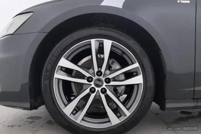 Audi A6L 2024 Model 40 TFSI Luxury Dynamic Model – фото 8