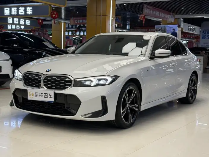 BMW 3 Series 2023 Model 325i M Sports Set – фото 1