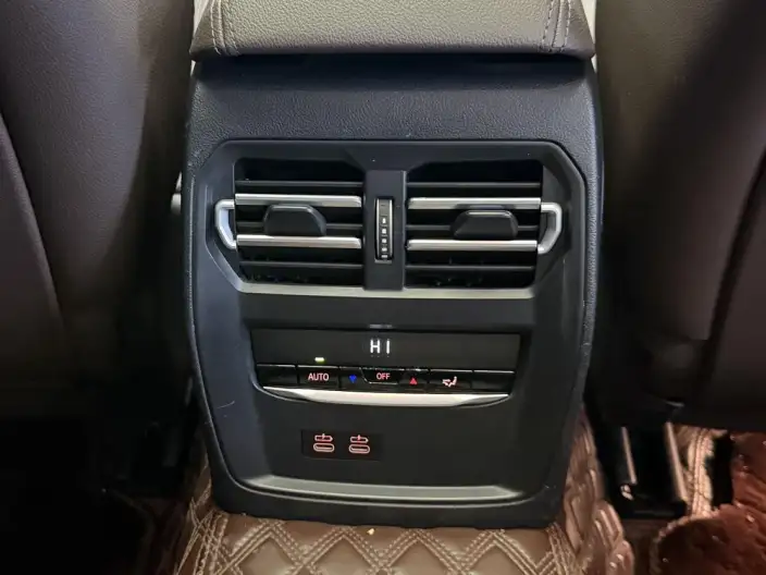 BMW 3 Series 2023 Model 325i M Sports Set – фото 7