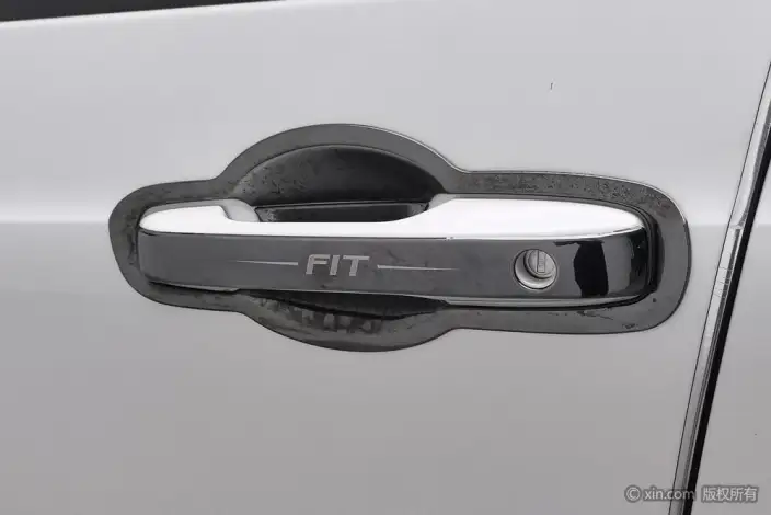 Honda Fit 2023 Model 1.5L CVT Tide Enjoy Edition – фото 9