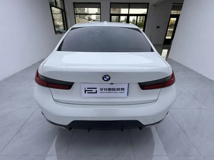 BMW 3 Series 2023 Model 320Li M Sports Set – фото 5