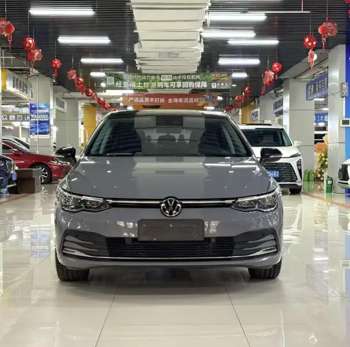 Volkswagen Golf 2021 Model 280TSI DSG Pro – фото 2
