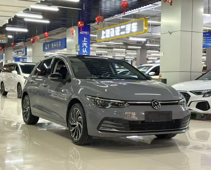 Volkswagen Golf 2021 Model 280TSI DSG Pro – фото 3
