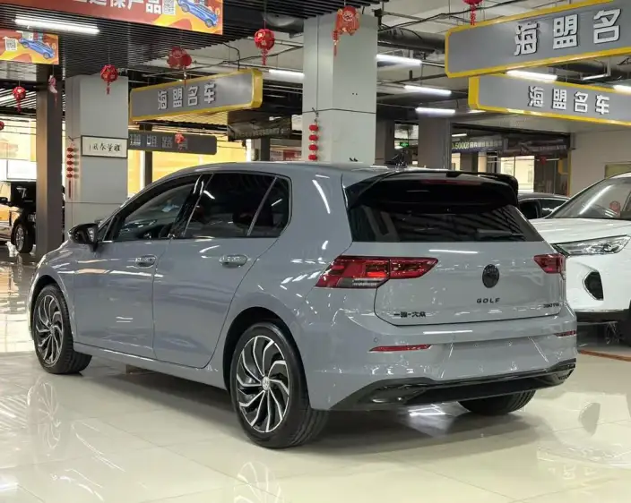 Volkswagen Golf 2021 Model 280TSI DSG Pro – фото 4