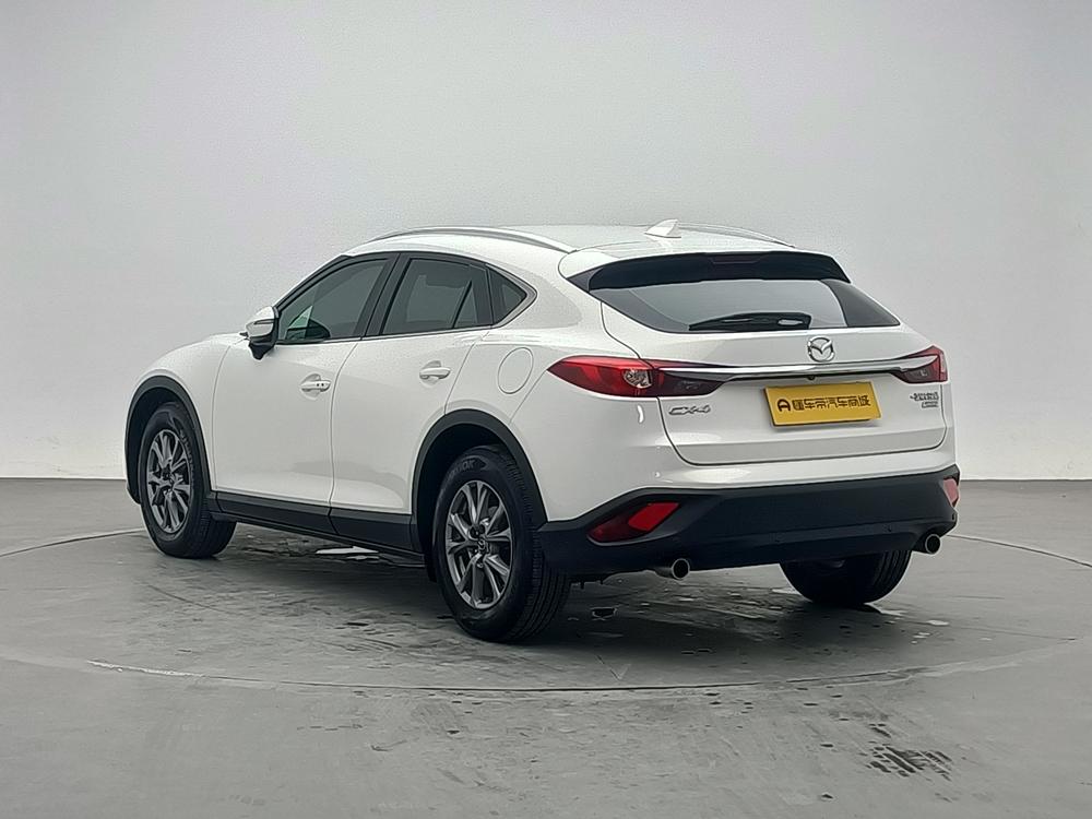 Mazda CX-4 Модель 2018 года 2.0L автоматическое 2WD SkyActiv Leading version Country VI – фото 5