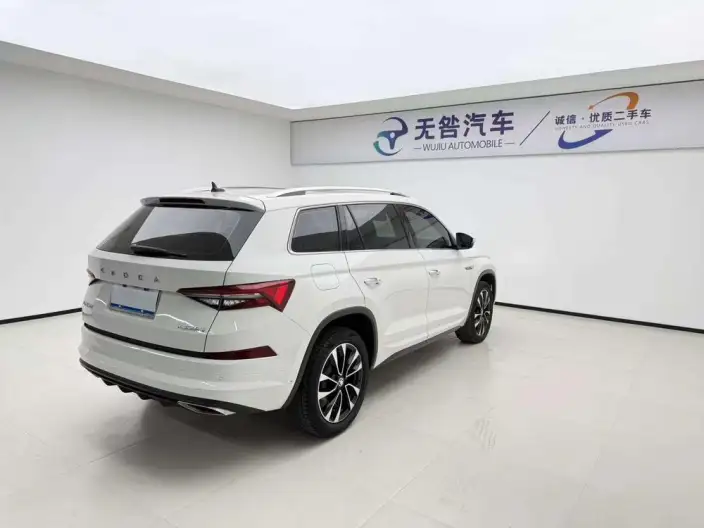 Skoda Kodiaq 2022 Model TSI330 7 seat 2WD Luxury Edition – фото 6