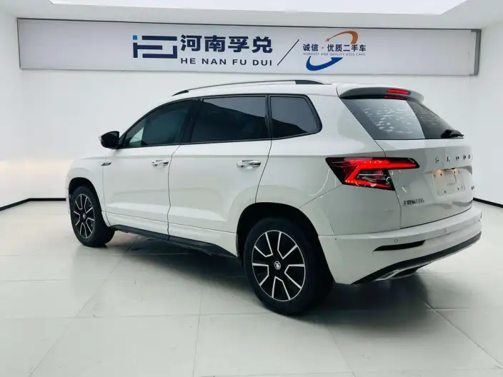 Karoq 2022 Model TSI280 Exclusive Edition