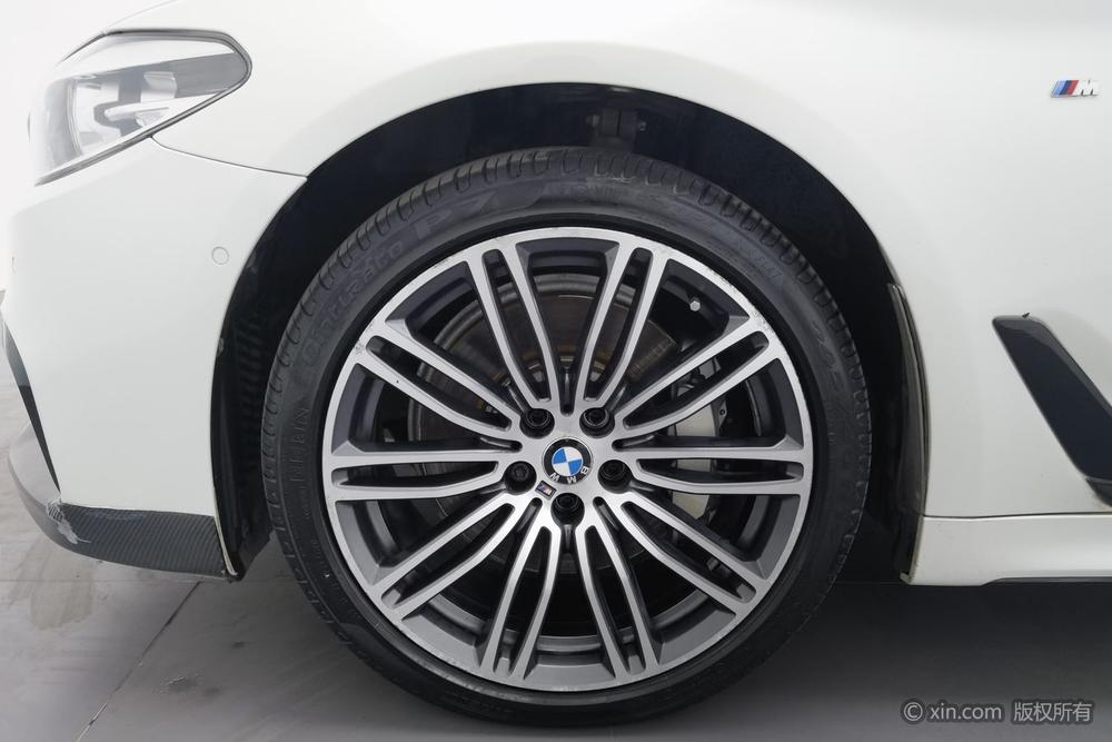 BMW 5 Series 2018 530Li Leading Luxury Package – фото 8