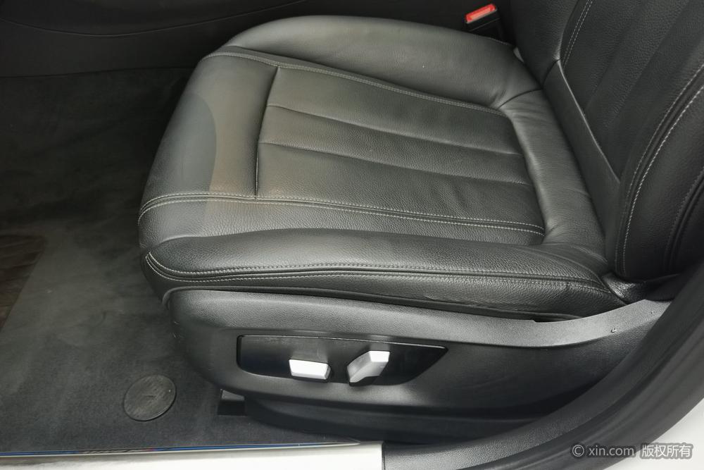 BMW 5 Series 2018 530Li Leading Luxury Package – фото 18