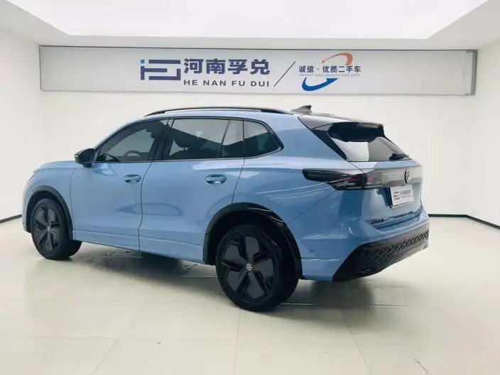 Volkswagen Tiguan L 2024 Model Pro 380TSI 4WD R-Line Zhizun Edition – фото 4
