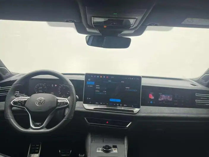 Volkswagen Tiguan L 2024 Model Pro 380TSI 4WD R-Line Zhizun Edition – фото 9