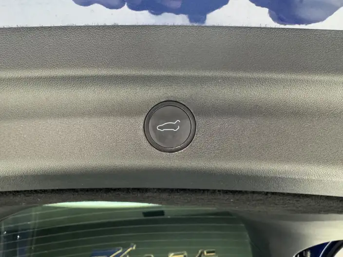 Model Y 2022 Model Rear-wheel drive version – фото 9