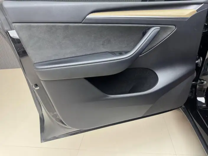 Model Y 2022 Model Rear-wheel drive version – фото 9