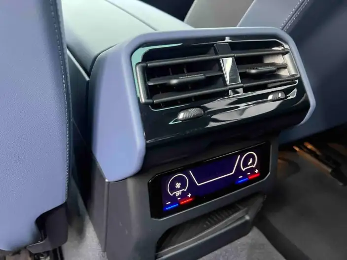 BMW 5 Series 2024 Model 530Li Exclusive Model M Sports Set – фото 8