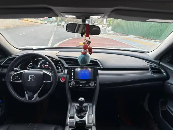 Honda Civic 2019 Model 220TURBO Manual Power Control Edition China VI – фото 7