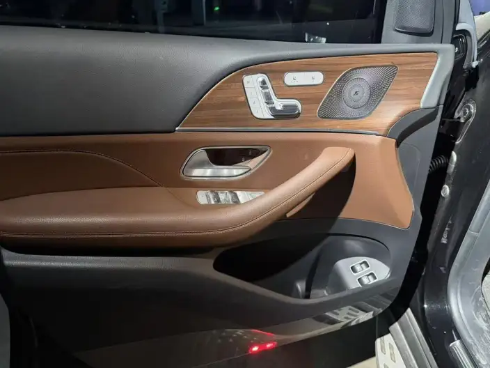 Mercedes-Benz GLE PHEV 2024 Model GLE 400e 4MATIC – фото 5