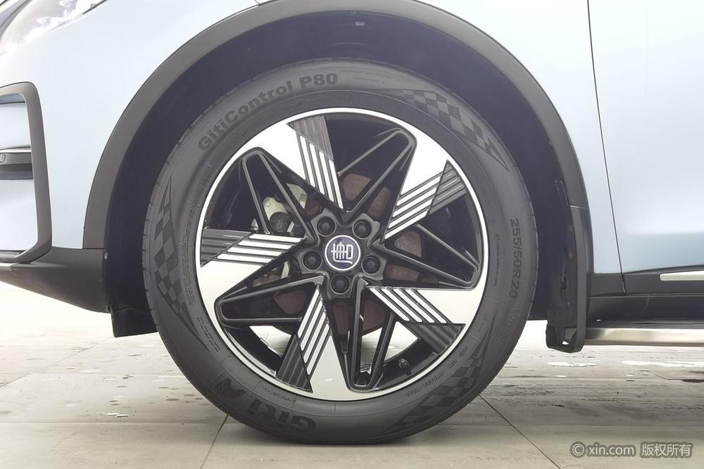 BYD Tang DM 2023 Champion DM-i 112km Prestige – фото 8