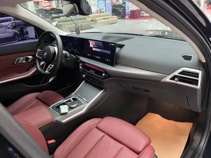 BMW i3 2025 Model eDrive35L – фото 6