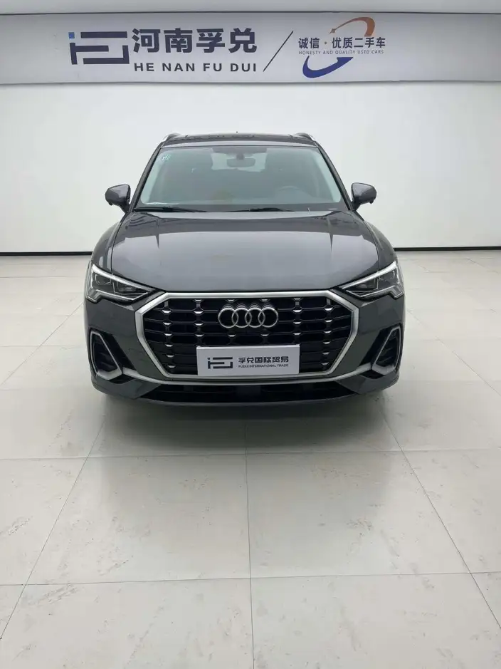 AUDI Q3 2022 Model 35 TFSI Fashion Dynamic Model