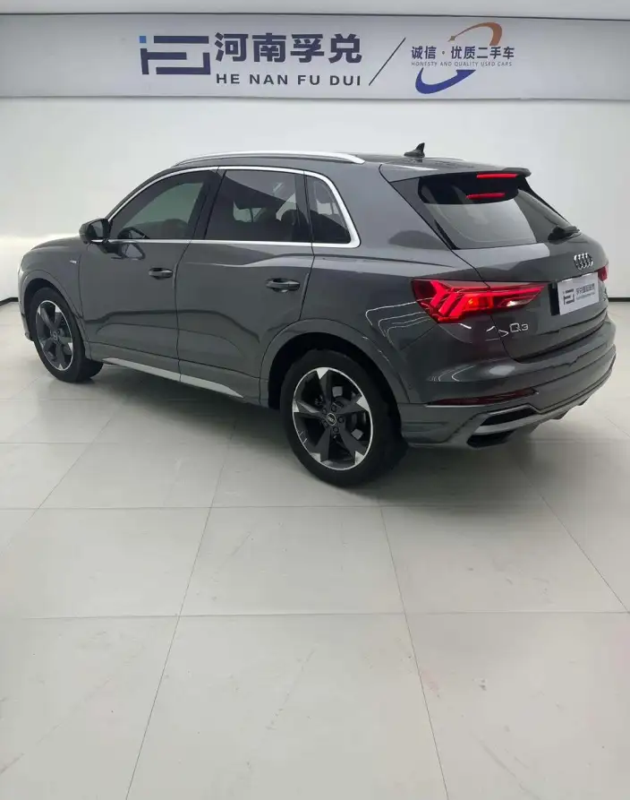 AUDI Q3 2022 Model 35 TFSI Fashion Dynamic Model