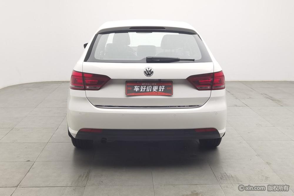 Volkswagen Lavida Plus 2013 модификация 1.6L Automatic Luxury