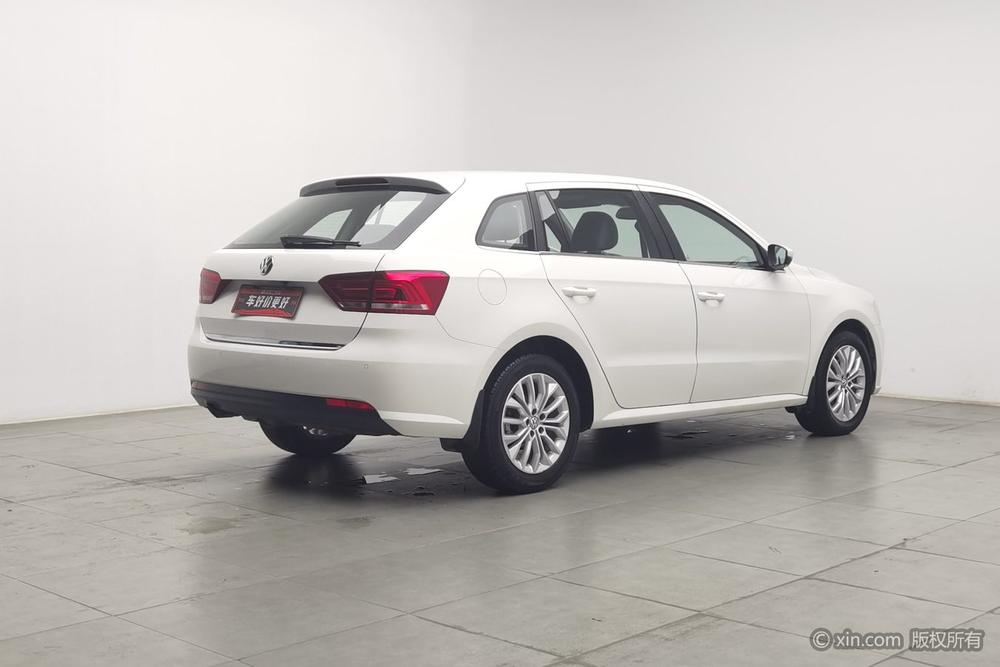 Volkswagen Lavida Plus 2013 модификация 1.6L Automatic Luxury
