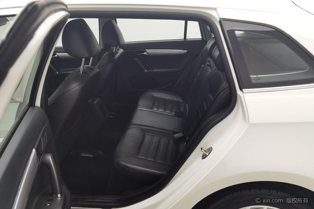 Volkswagen Lavida Plus 2013 модификация 1.6L Automatic Luxury – фото 20