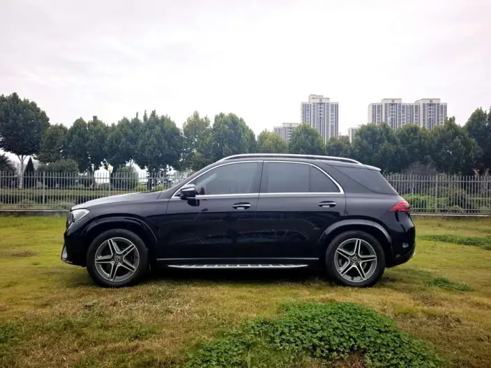Mercedes-Benz GLE Imported 2024 Model GLE 450 4MATIC Fashion Model – фото 4