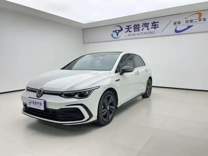 Volkswagen Golf 2021 Model 280TSI DSG R-Line – фото 1