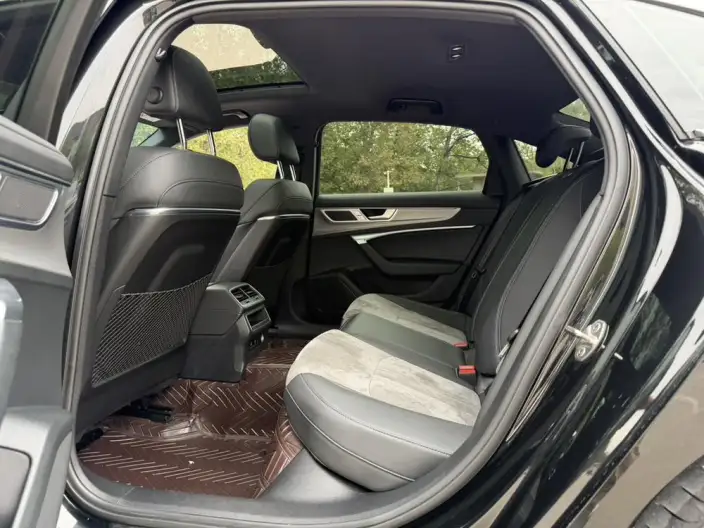 Audi A6L 2024 Model 40 TFSI Luxury Dynamic Model – фото 9
