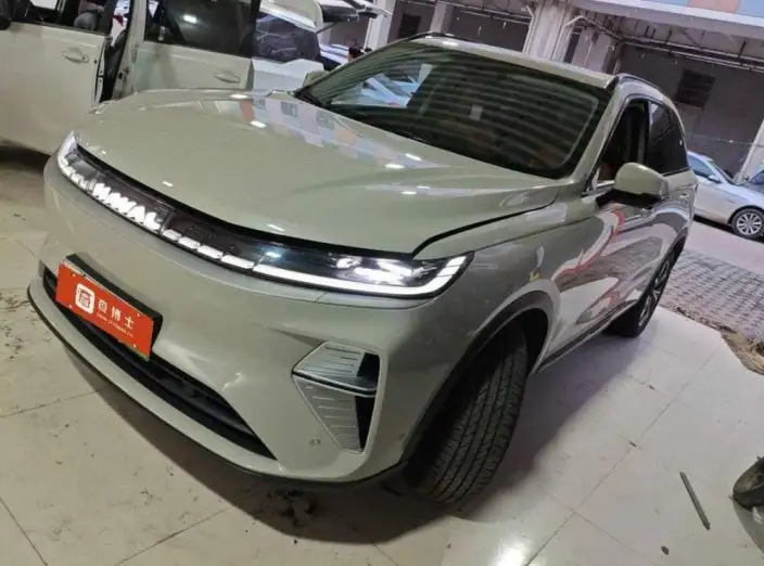 Haval Xiaolong MAX 2025 Model 1.5L Hi4 165 Ultra Smart Driving Edition