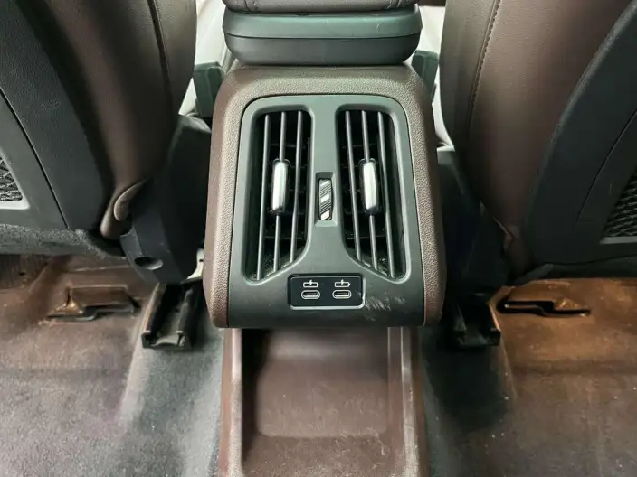 BMW X1 2023 Model sDrive20Li X Design Set – фото 8