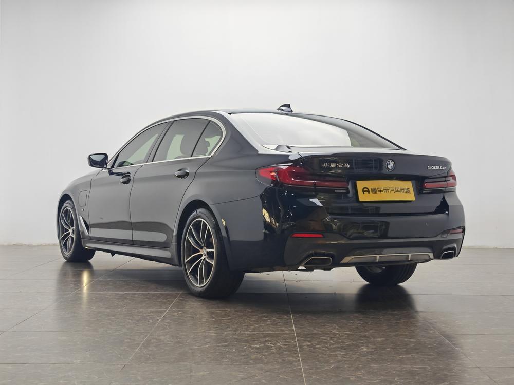 BMW 5 Series PHEV 2021 535Le M Sport Package – фото 5